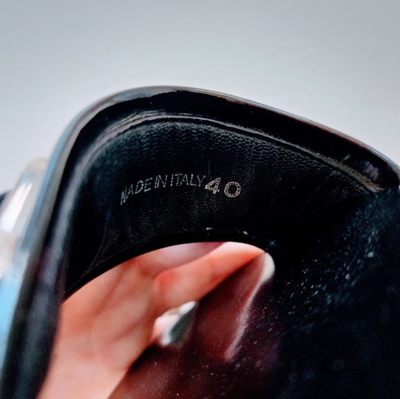 Burberry Sandals-Size 40(Fit Like Size 8) - Picture 5 of 7